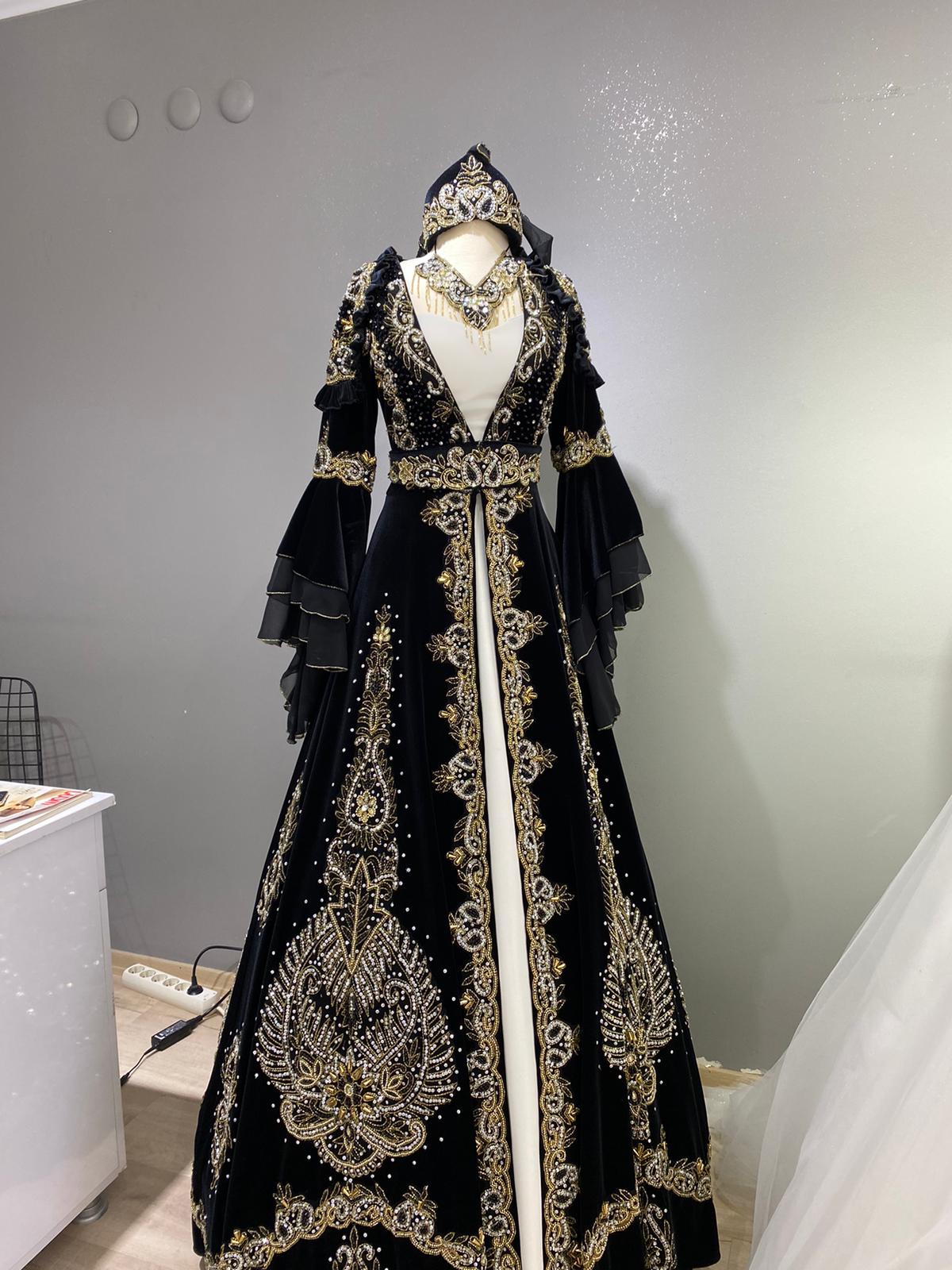 Madame Lara Moda Evi Gelinlik Mağazası