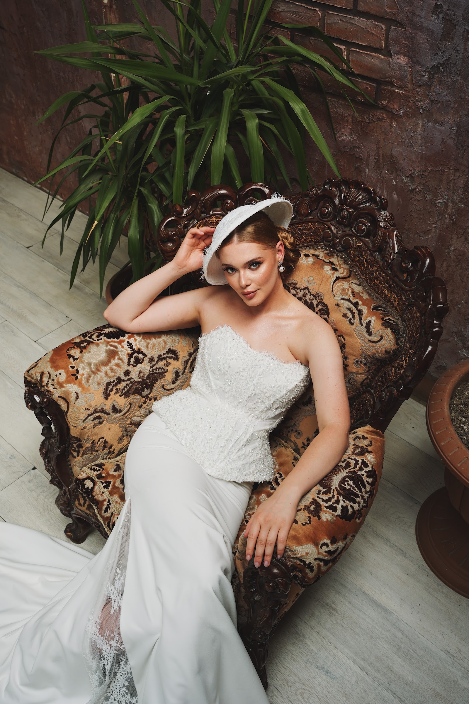 Yaren Makeup studio